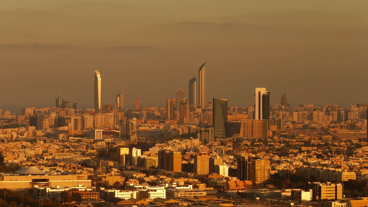 وزير الاقتصاد الإماراتي: مشروع قانون الوكالات التجارية يسمح بدخول مواطنين جدد في المجال