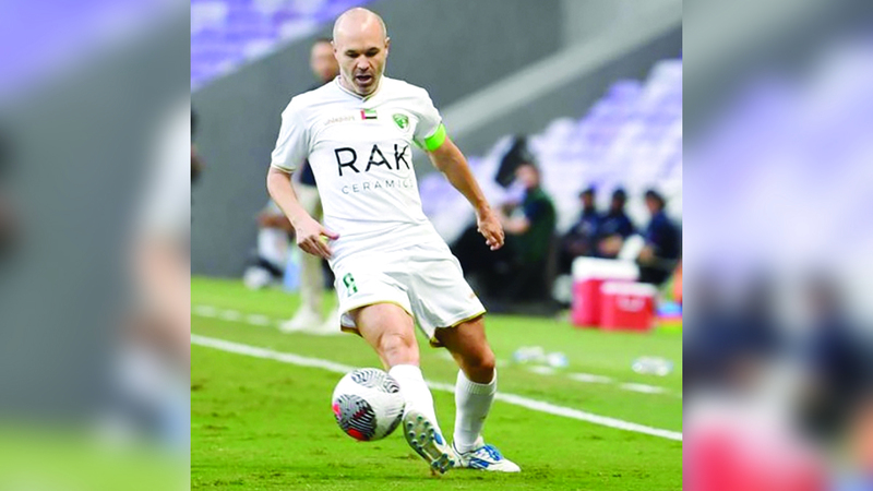 إنييستا في قائمة «الصقور» أمام عجمان