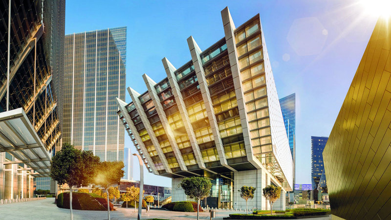 «أبوظبي العالمي» يُعدّل رسوم التراخيص التجارية للشركات بدءاً من 2025