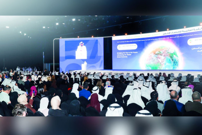 القمة العالمية للاقتصاد الأخضر تناقش قضايا المناخ والطاقة النظيفة